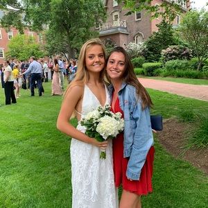 Meet your Posher, Evie